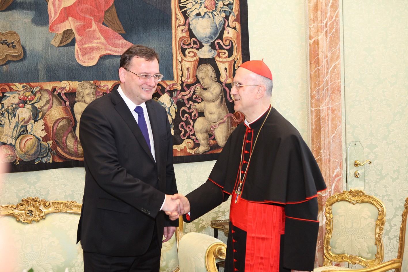 přijetí premiéra kard. Bertonem