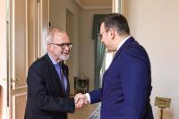 Ministr Lipavský jednal s prezidentem EIB Hoyerem o obnově Ukrajiny