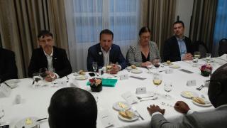 Setkání angolské delegace s ministrem Jurečkou