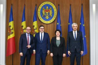 Ministr Lipavský v Kišiněvě navštívil uprchlická centra a předal finanční pomoc