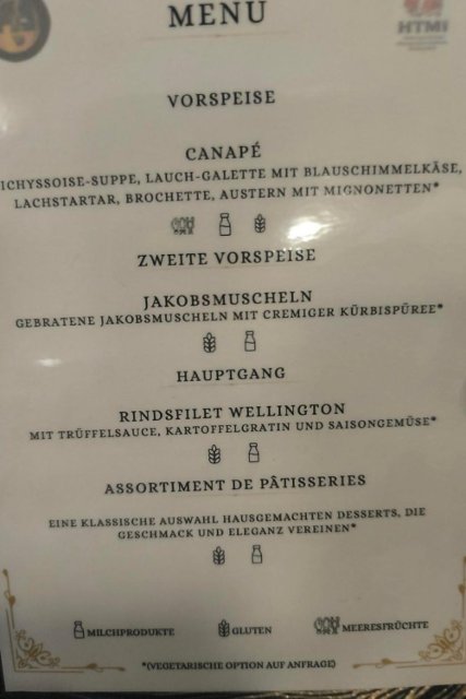 Mezinárodní gala prestižní Hotel&Tourism Management Institute Switzerland