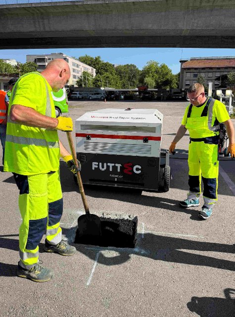 Česká firma FUTTEC předvedla svou mikrovlnnou technologii ve Švýcarsku