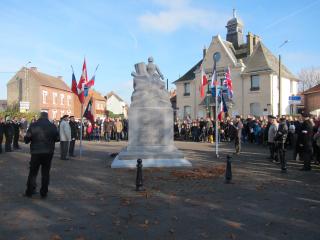 Neuville Saint Vaast, 11. listopadu 2014.