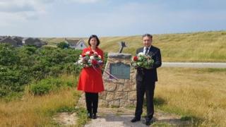Ambassadors  K. Sequensová and J. Macháč at the Monument in Petten