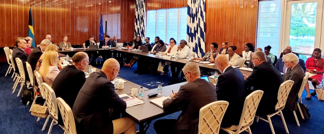 Diálogo político UE-Bahamas