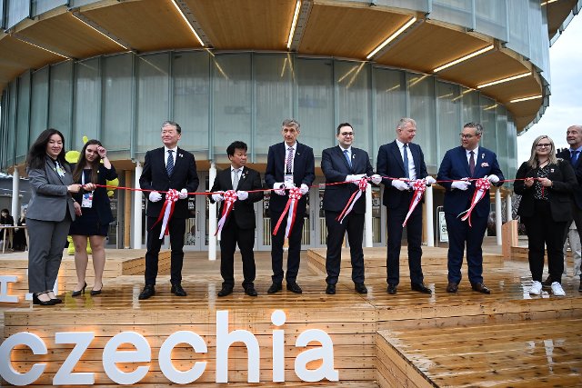 Otevření českého pavilonu na výstavě EXPO.