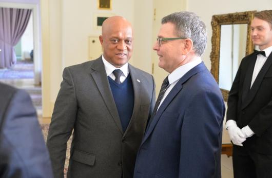 Ministr Zaorálek přijal ministra zahraničních věcí a obrany Kapverd