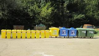 Kontejneri sa oznakama češke razvojne saradnje  