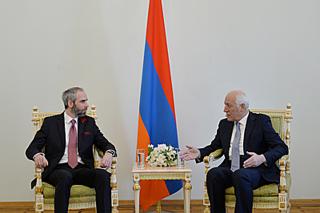 (c) Office of the President of Armenia