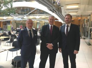 Deputy Foreign Minister Jakub Dürr and Ambassador Libor Sečka with Hilary Benn MP      The Czech Deputy Foreign Minister Jakub Dürr greets Sir Alan Duncan, Minister of State for Europe and the Americas 