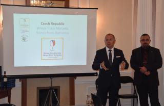  Velvyslanec Libor Sečka zahájil prezentaci Czech Wine Day