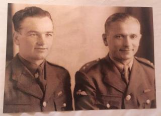 Jan Kubiš a Jozef Gabčík v době jejich výcviku v Anglii