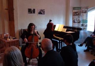 Musikforestilling med den tjekkiske cellist Michaela Fukačová