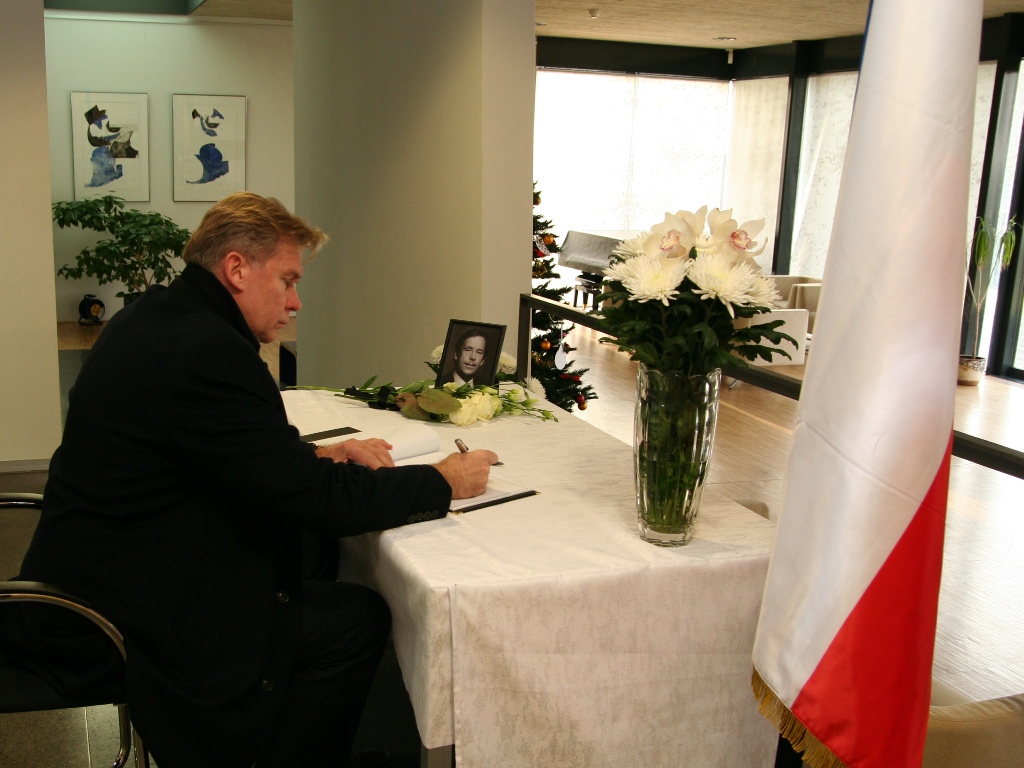 Minister A. Ažubalis