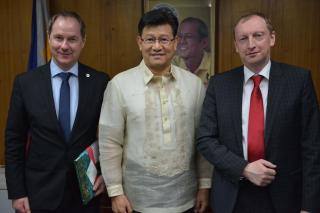 Hon. Robin Bohnisch and Hon. Petr Gazdik with DENR Secretary Hon. Ramon Paje