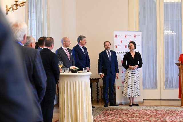 Setkání s podnikatelskou veřejností
