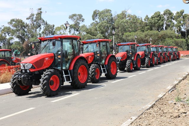EABC je distributorem traktorů ZETOR v Etiopii