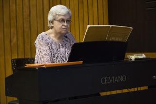 pianistka Nataša al-Rádí