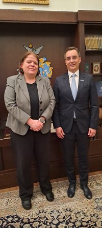 Eva Dvořáková nagykövet asszony Papp László polgármesterrel