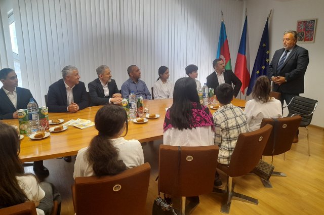 LIDICE 52 projev velvyslance 80. výročí konce 2. sv. války