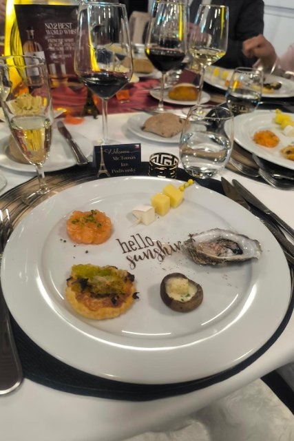 Mezinárodní gala prestižní Hotel&Tourism Management Institute Switzerland