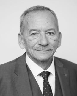 Jaroslav Kubera (1947-2020), předseda Senátu Parlamentu České republiky