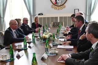 Ministr Petříček se setkal s předsedou Dolní sněmovny Parlamentu Kanady Reganem