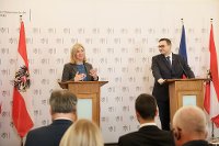 Ministr Lipavský v Praze jednal s rakouskou ministryní zahraničí Beate Meinl-Reisinger /Minister Lipavský Held Talks with Austrian Foreign Minister Beate Meinl-Reisinger in Prague 