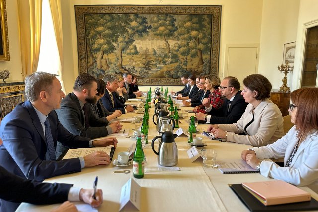 V Černínském paláci se uskutečnily česko-slovenské konzultace ke státní a zahraniční službě