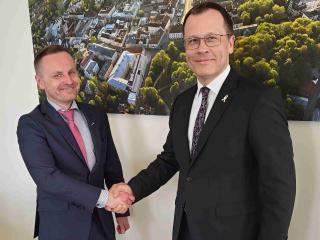 Ambassador Král met with the mayor of Tartu Mr. Urmas Klaas