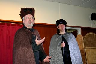 Divadelní představení: Le cœur et la couronne.