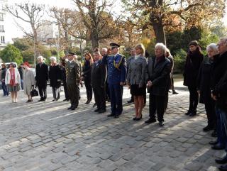Participants de la commémoration.