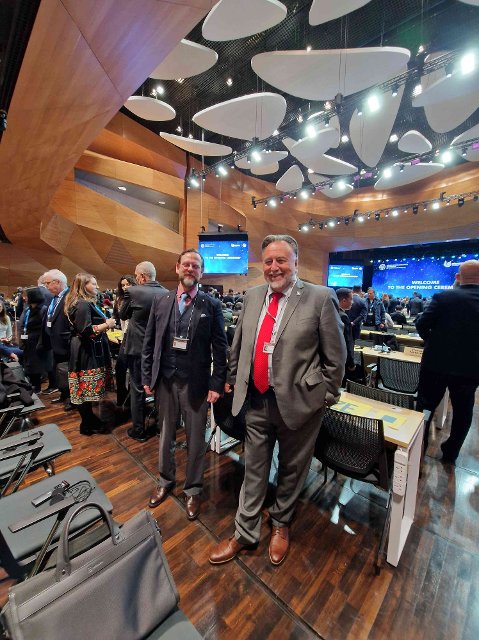 Vedoucí české delegace Vilém Veselý a velvyslanec Milan Sedláček