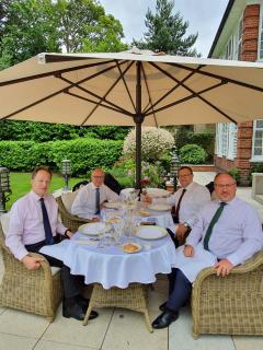 Pracovní oběd pro velvyslance zemí V4 na rezidenci velvyslance Sečky, 16. června 2020