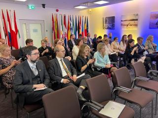 Seminar attracted some 40 guests from the local expert and diplomatic community