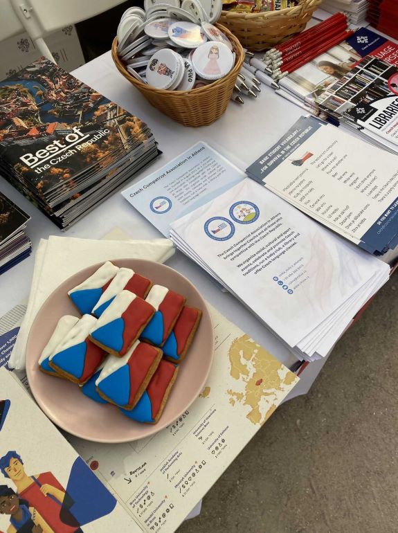 Návštěvníci si odnesli drobné dárky a informační materiály o Česku