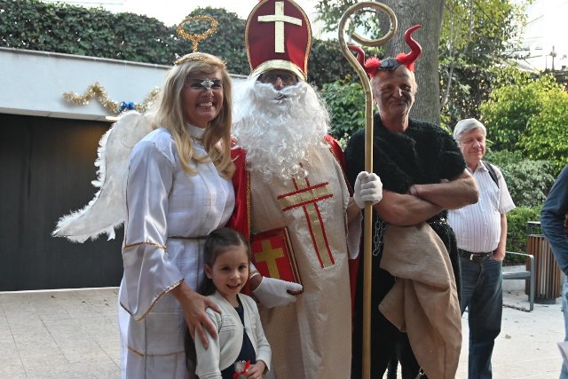 Fiesta de San Nicolás y los mercados navideños en México