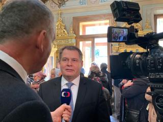 Посол Витезслав Пивонька в Чешском телевидении 