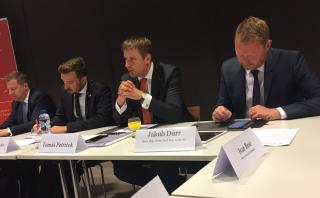 Šéf české diplomacie na dvoudenní návštěvě Bruselu