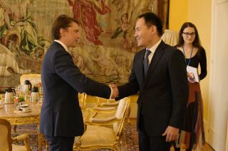 Česko-mongolské politické konzultace