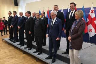 Ministr Petříček jednal s ministry zahraničí V4 a zástupci zemí Východního partnerství 
