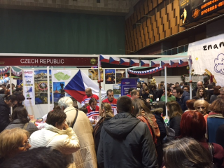 Diplomatický zimní bazar v Sarajevu