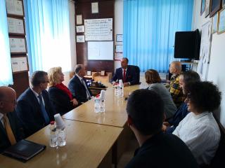 Head of the Czech Embassy visited Selman Riza School in Fushë Kosova