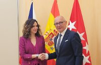 Reunión del embajador Libor Sečka con la presidenta de la Comunidad de Madrid Isabel Díaz Ayuso