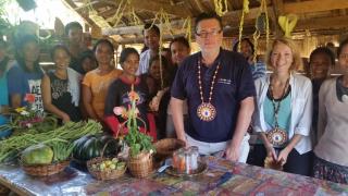 Ambassador Jaroslav Olša, jr. and Charita country representative Helena Kotková among the beneficiaries in Barangay Osmena