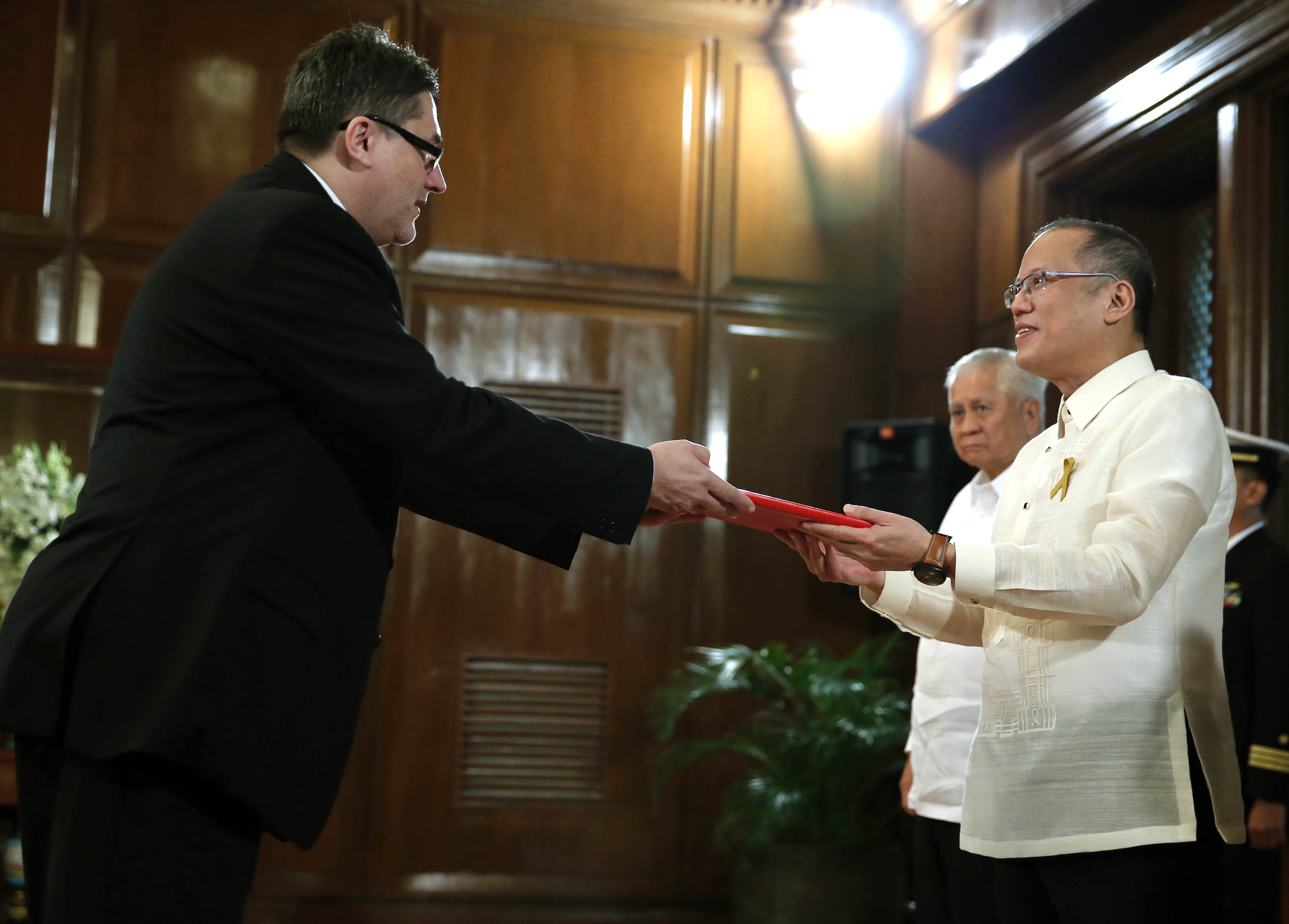 Jaroslav Olša - Benigno Aquino