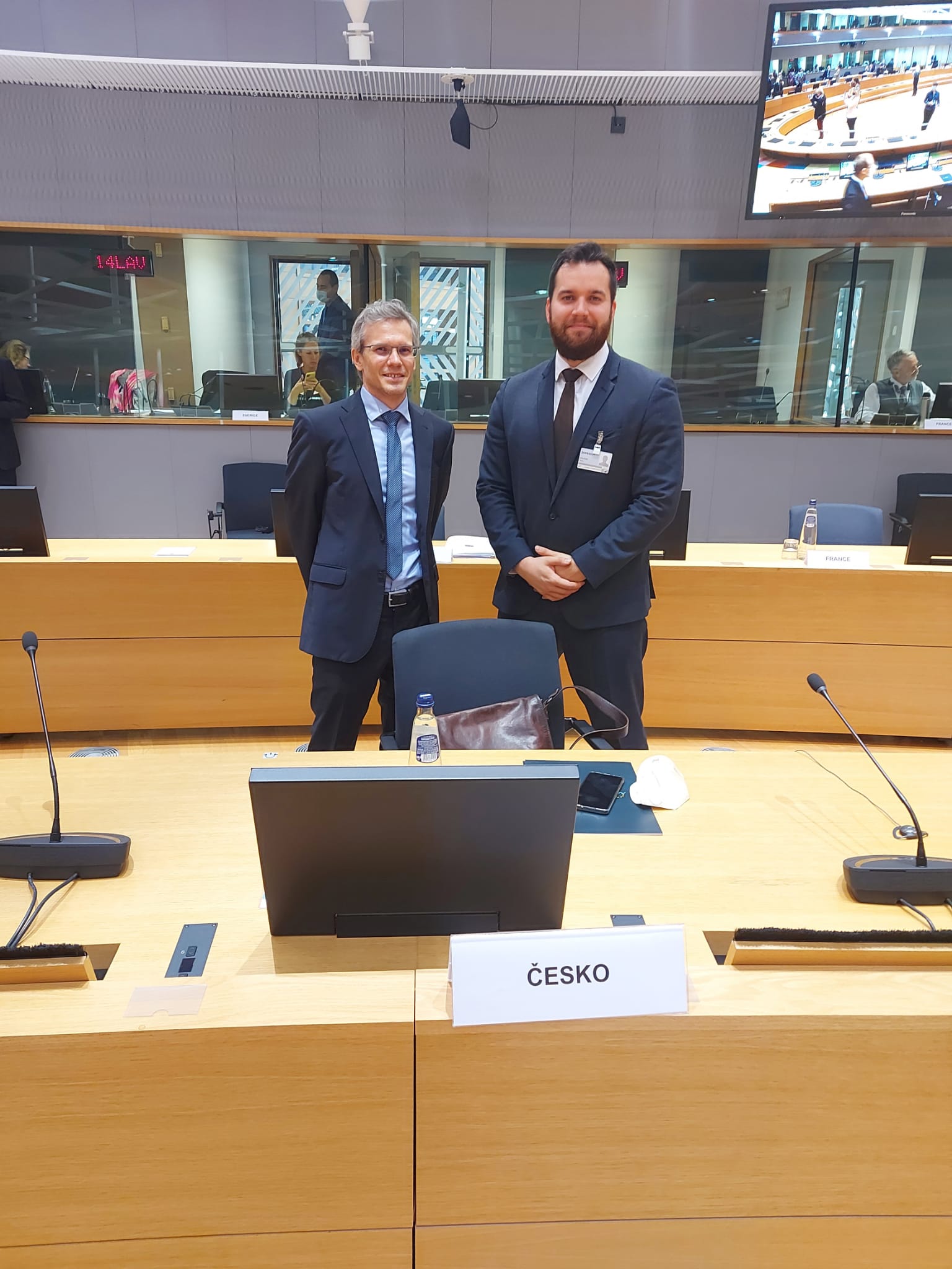 Náměstek Doleček (vpravo) na Radě COMPET (výzkum) dne 28. září 2021 v Bruselu