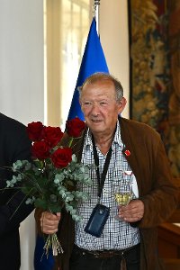 Minister Lipavský Presented the Gratias Agit Award to Adam Michnik 