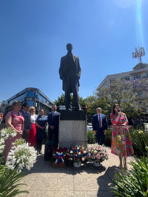 Los compatriotas checos en México conmemoraron el 175. natalicio de T. G. Masaryk