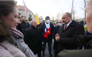 Velvyslanec na shromáždění na podporu Ukrajiny - s předsedou Národní rady Slovinska Alojzem Kovšcou